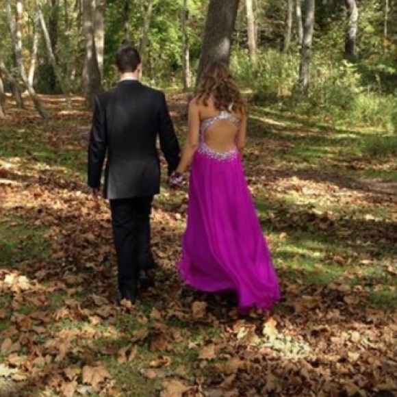 Homecoming/ Prom Dress - Picture 2 of 2