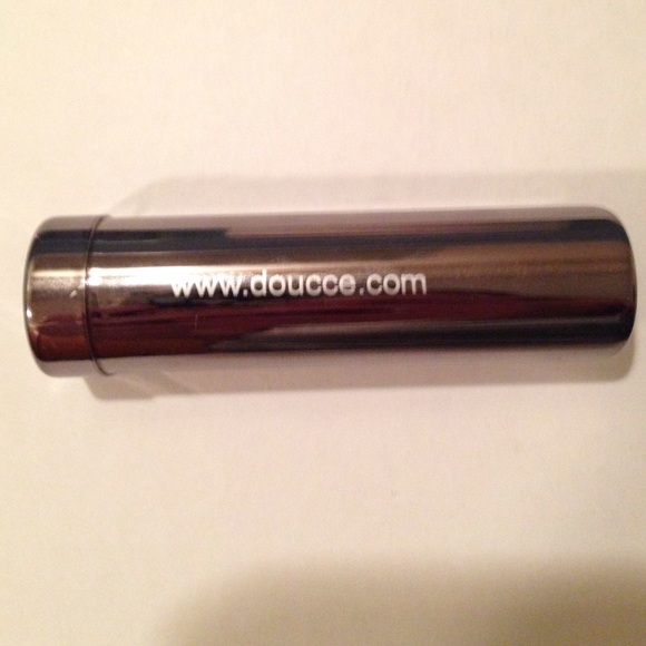 Doucce lipstick