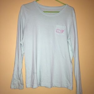 Vineyard vines tee