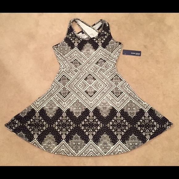 Ocean Drive Criss Cross Back Dress - Size L
