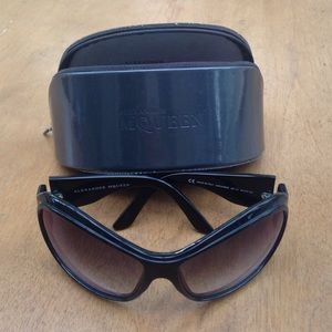 Alexander McQueen sunglasses