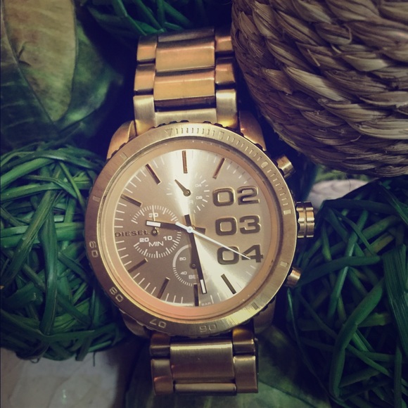 Diesel Accessories - Diesel watch. Ladies collection. Chunky gold!!!