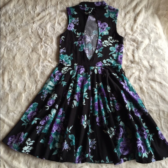 Floral Urban Outfitters Skater Dress - Picture 2 of 4