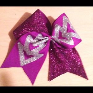 Cheer bow