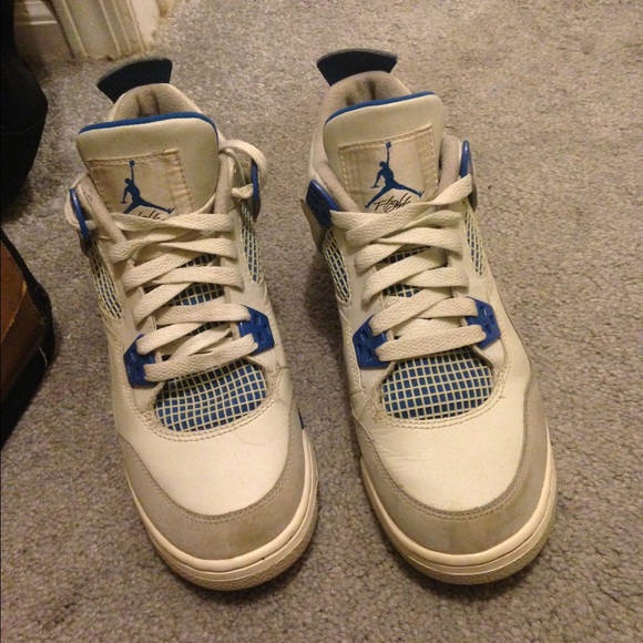 Military 4s