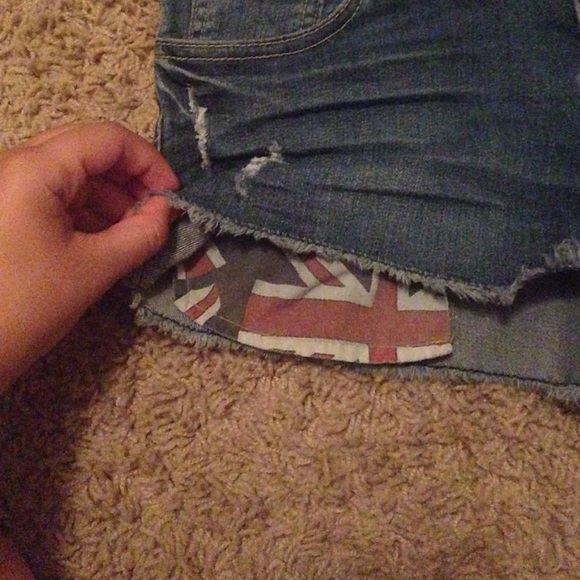 Forever 21 denim jeans with British flag pockets - Picture 2 of 4