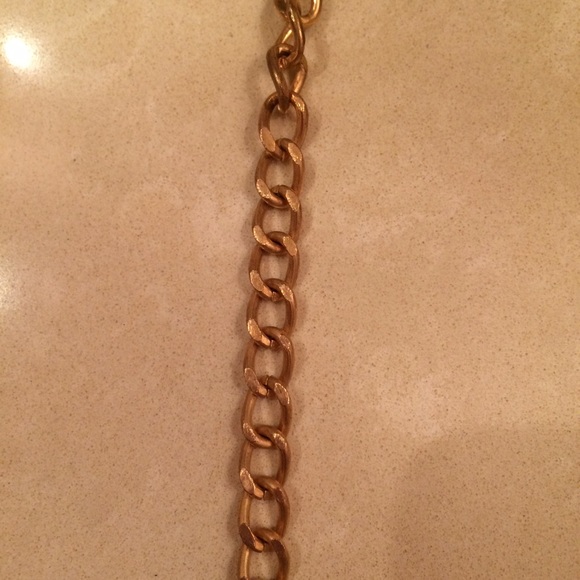 Pink and white bold statement necklace! - Picture 3 of 4