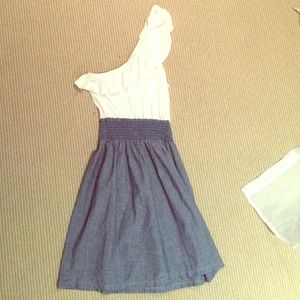 One-sleeved cream and chambray summery dress