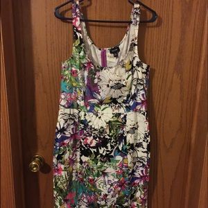 Cute flower print dress by Nicole Miller