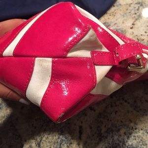 Dooney & Bourke pics