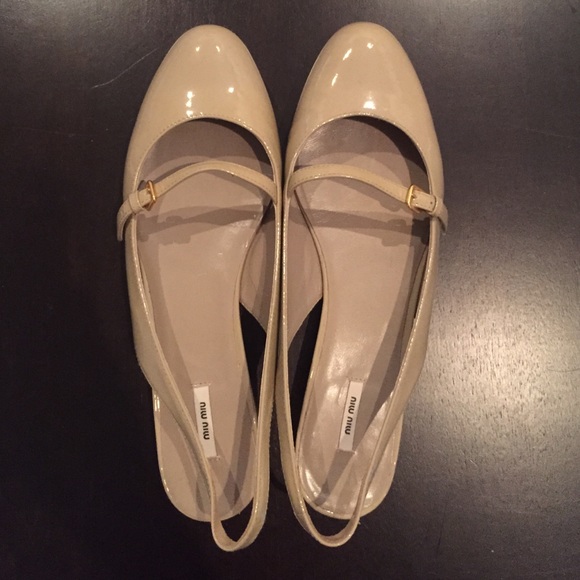 Miu Miu flats