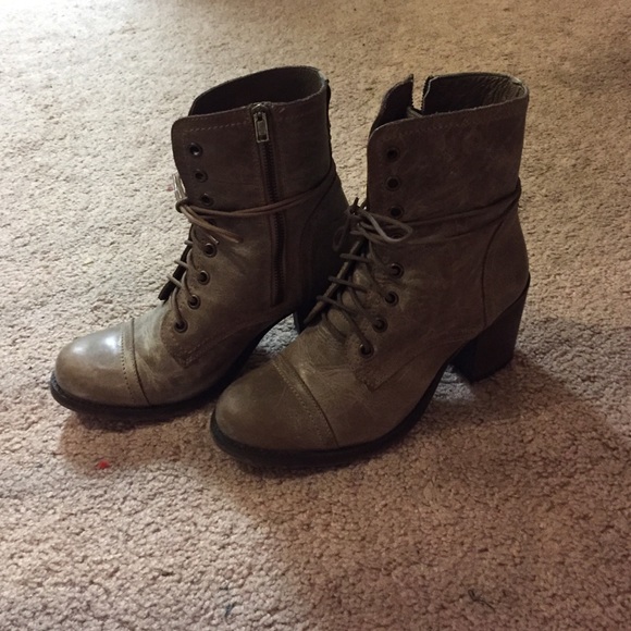 Steve Madden Boots - Steve Madden heeled combat boots!
