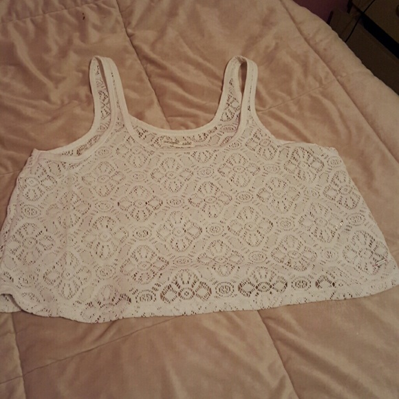 Crop top - Picture 1 of 2