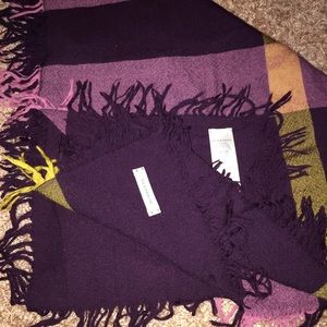 Burberry Wool check scarf!