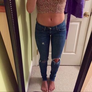 Ripped low-rise Levi's