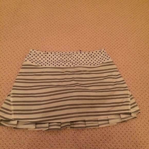 Lulu Lemon workout skirt!