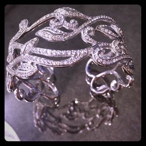 Nadri crystal cuff