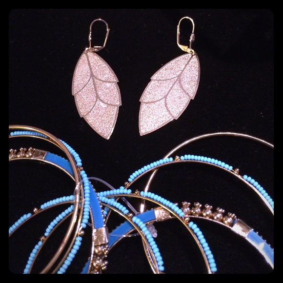 Miss me earrings