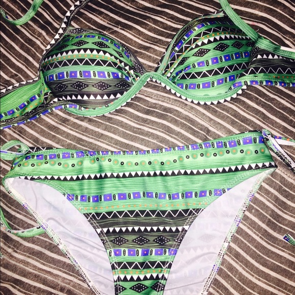 Cute bathing suit!