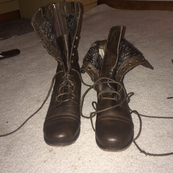 Steve Madden boots
