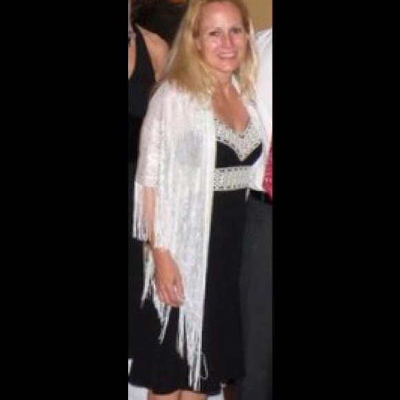 Ann Taylor dress- gorgeous on! - Picture 3 of 4