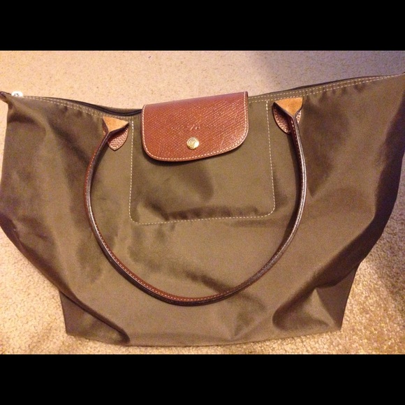 Longchamp - Picture 1 of 1