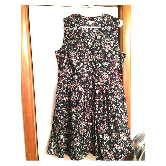 Gap Floral navy fit and flared shirt dress