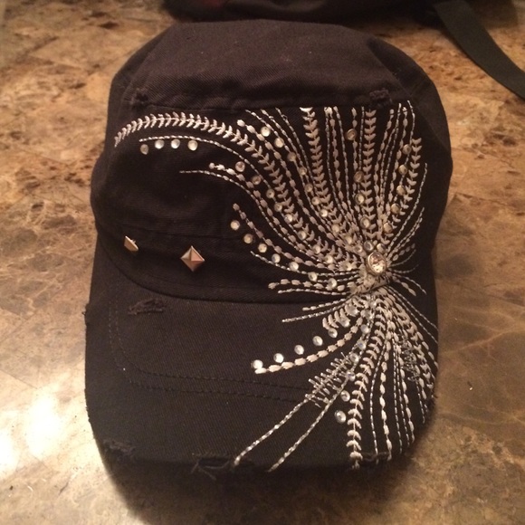Women's black cadet hat from Buckle