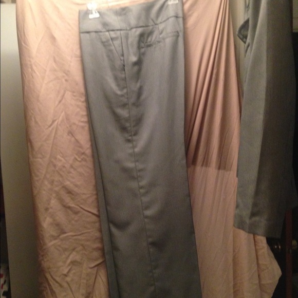 Working suit - Picture 3 of 4