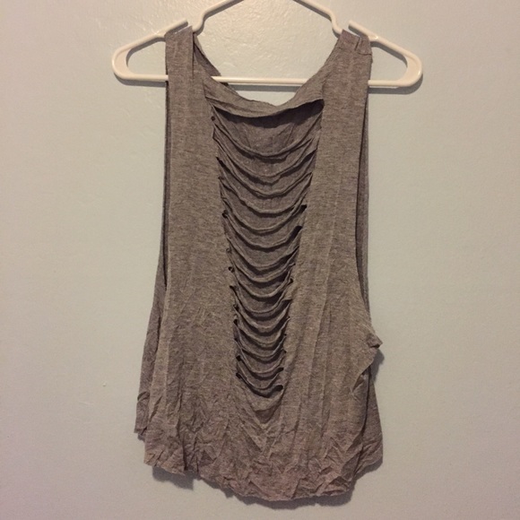 🌟Sold on Merc🌟 CR Tribal Elephant Tank Top - Picture 2 of 2