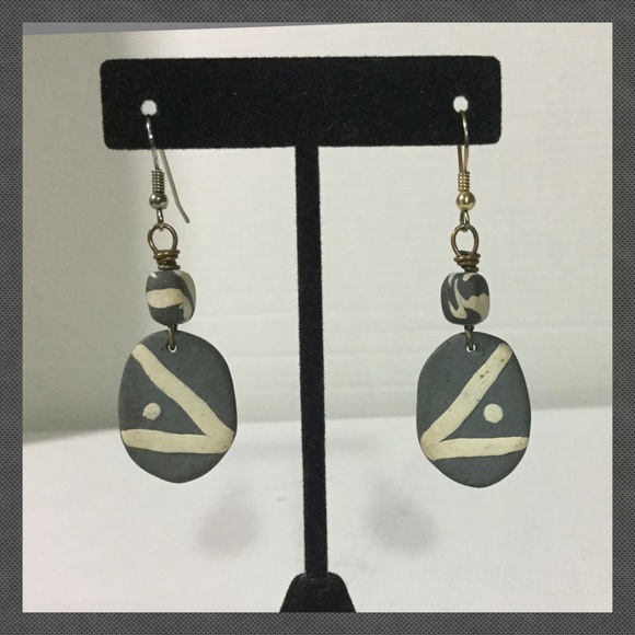 Artisan Gray & Cream Ethic Earrings