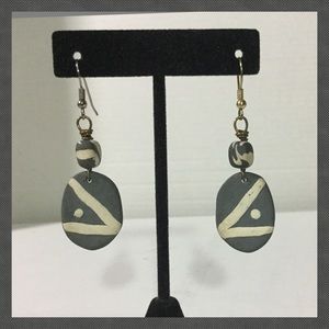 Artisan Gray & Cream Ethic Earrings
