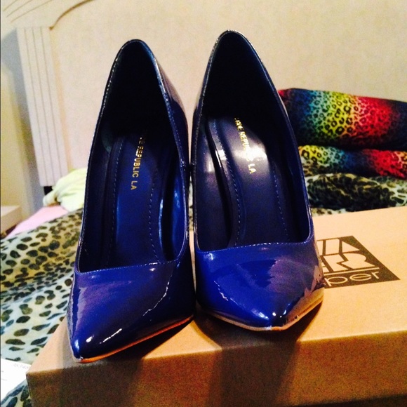 💥SOLD ON EBAY💥 BRAND NEW ROYAL BLUE HEELS