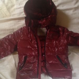 Girls Moncler size 5 CHILDRENS/TODDLERS