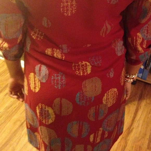 Burgundy Yellow shift dress. ON SALE! - Picture 4 of 4