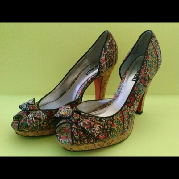Peep Toe Heels with Ties on Front of Shoes - Picture 1 of 4