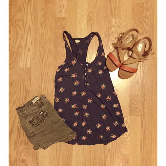 Floral tank top