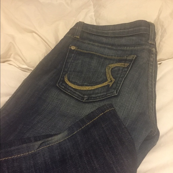 Rock & Republic denim; Excellent Condition - Picture 3 of 4
