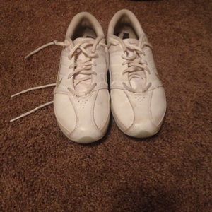 Nike cheer shoes for women