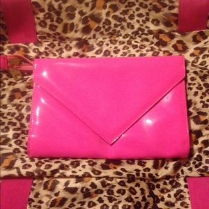 ✨💞Marc Jacobs hot pink envelope style clutch!