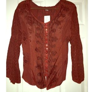 Rust shirt with bell sleeves