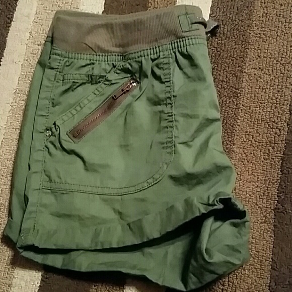 Camouflage green shorts