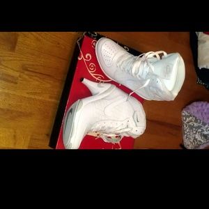 Nike heels