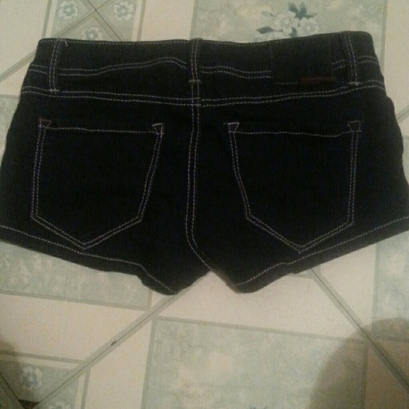 Shorts - Picture 2 of 2