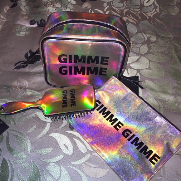 Forever 21 Accessories - 3 piece travel set