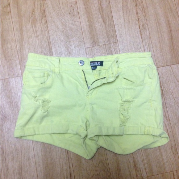 Forever 21 yellow shorts