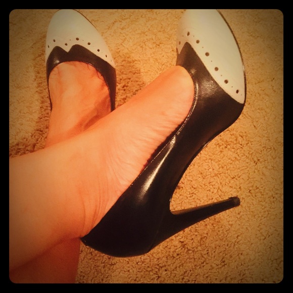 Beautiful Black pumps, Mark Fisher shoes