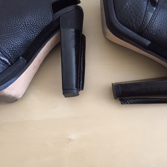 Alexander Wang Dakota lace up booties - Picture 4 of 4