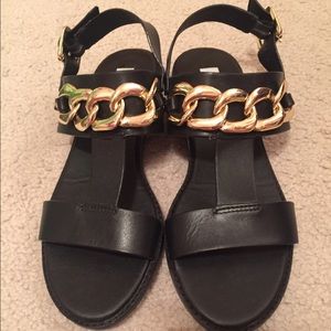 Steve Madden Black Leather Sandal