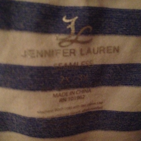 Blue & white striped tank top - Picture 2 of 2